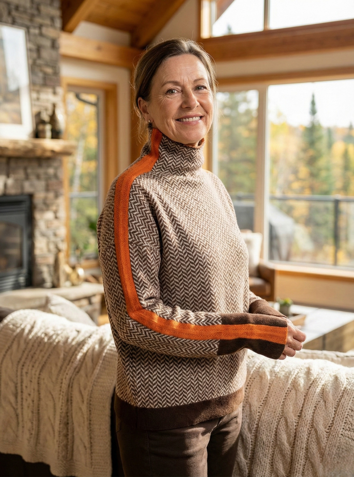 Helena | Contrast Stripe Pullover