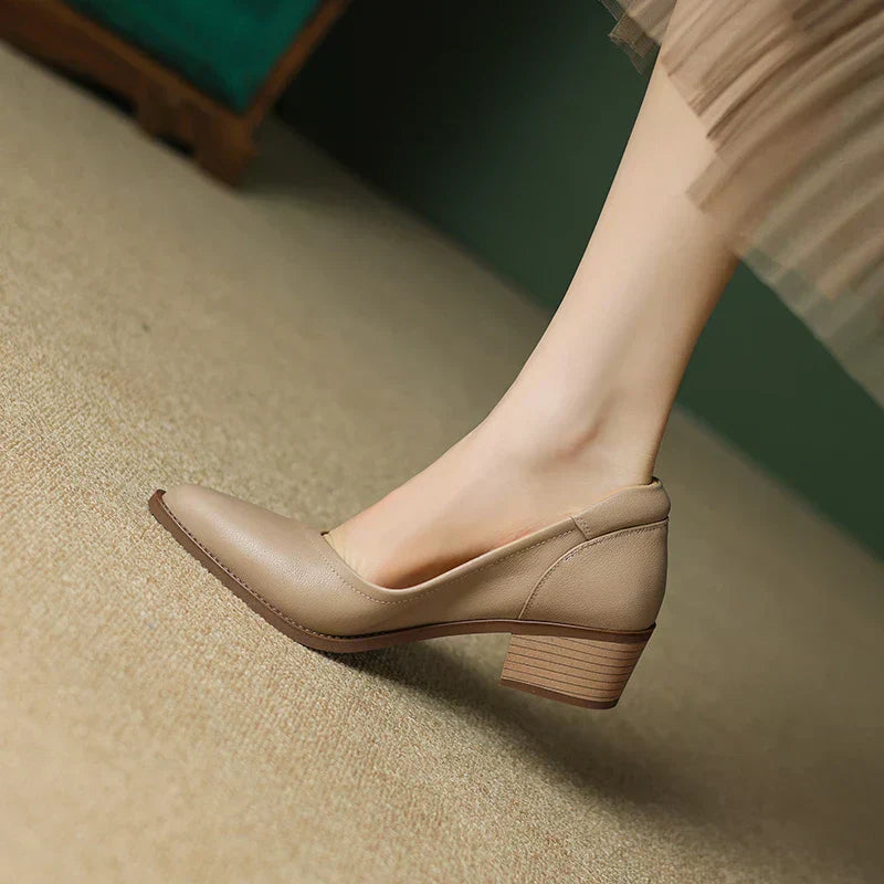 Chaussures Novalisse à talons moyens